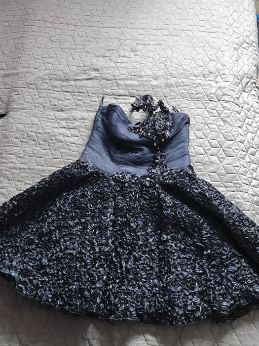 Бална рокля в син цвят