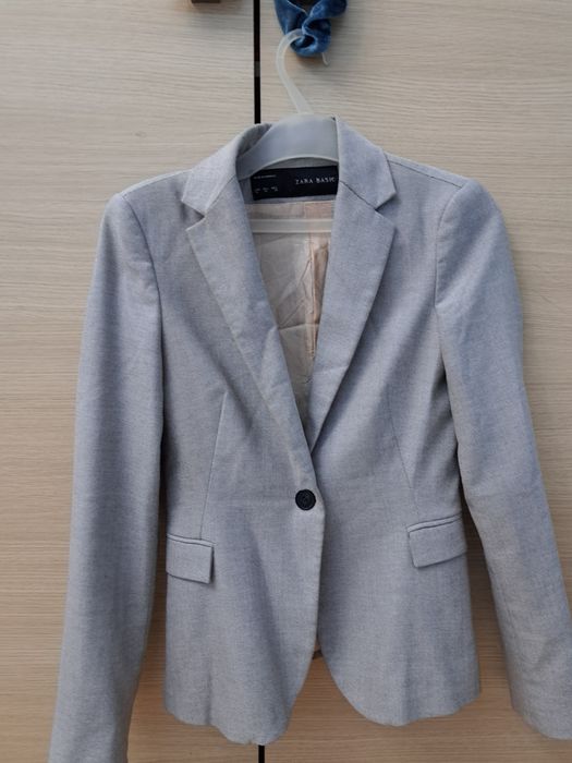 Пиджаки женские манго, массимо дутти.