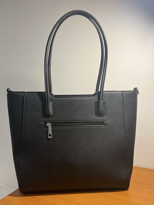 Голяма чанта за рамо