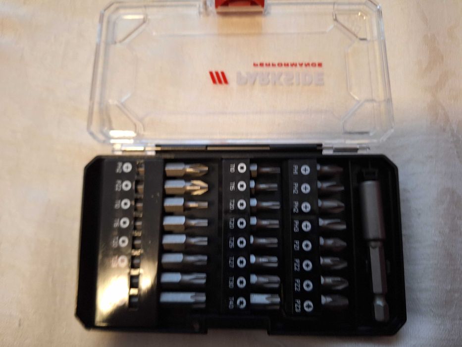 Cutie Parkside cu Set de 24 biti + accesoriu fixare biti, Germany