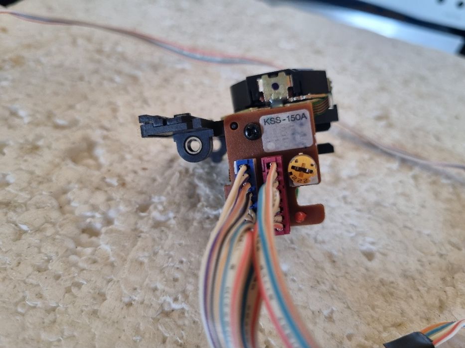 Laser Optic Original Sony KSS-150A. Perfect functional. Impecabil.