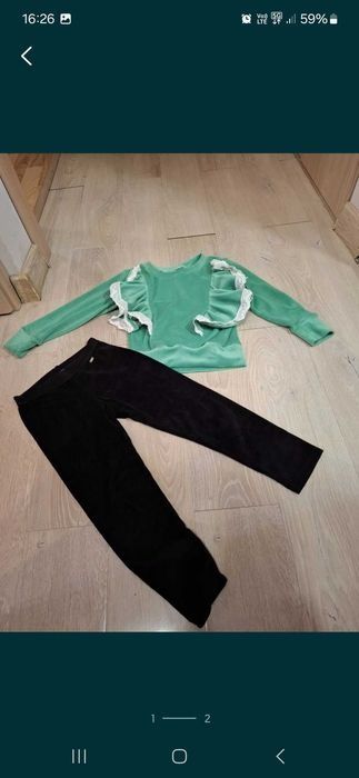 Trening de catifea marime 4 ani