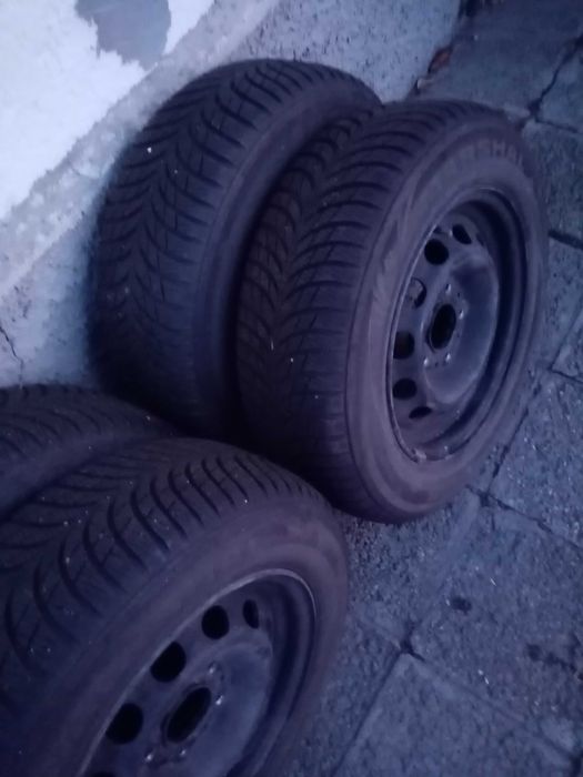 Гуми 195/65/15 маршал