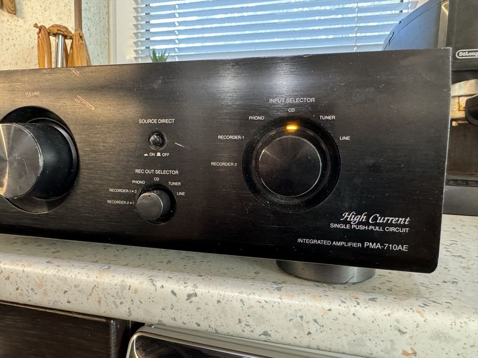 Denon PMA-710ae стерео усилвател