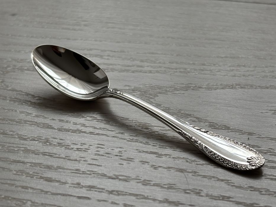 Linguriță argint