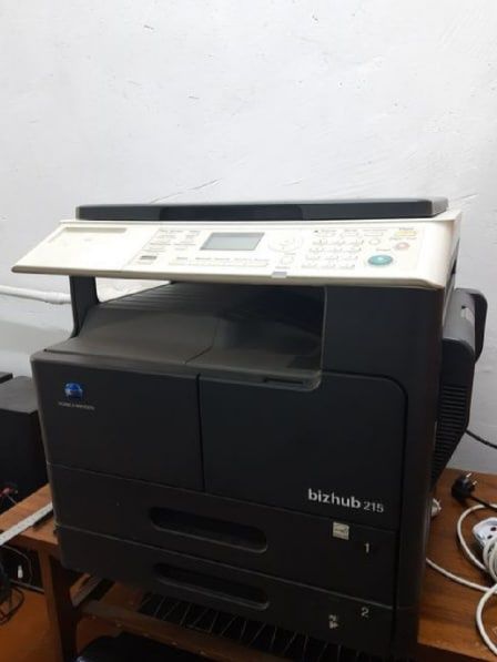 Принтер konika minolta bizhub 215