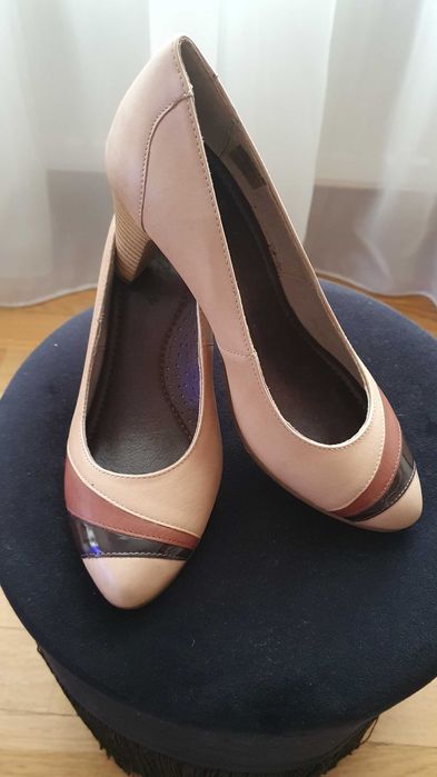 Pantofi de piele noi, marimea 35-36