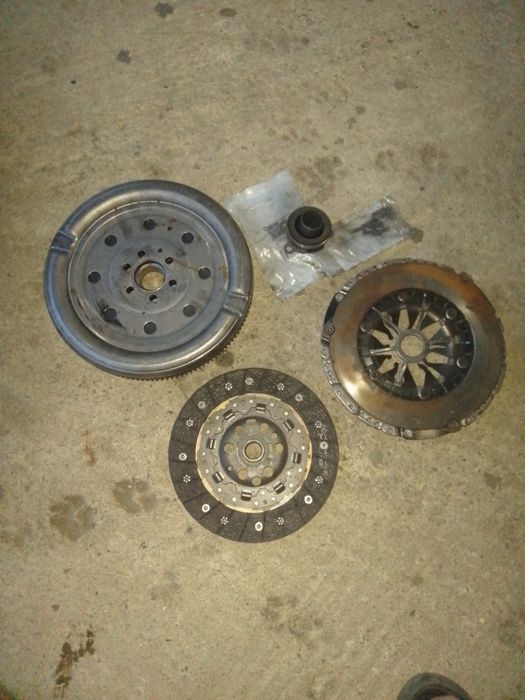 Vând ambreiaj 1.9, 2.0