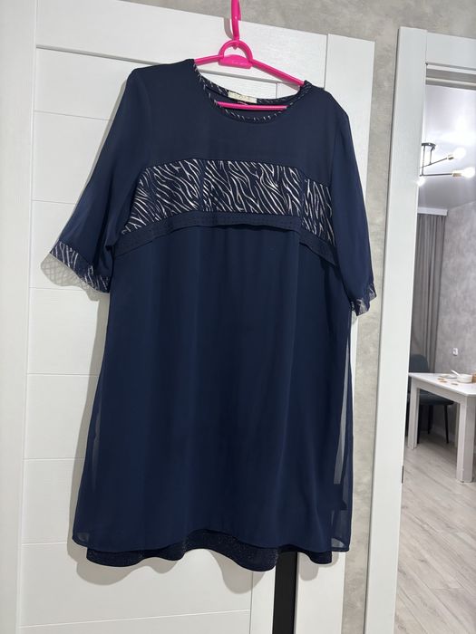 Продам платья больших размеров