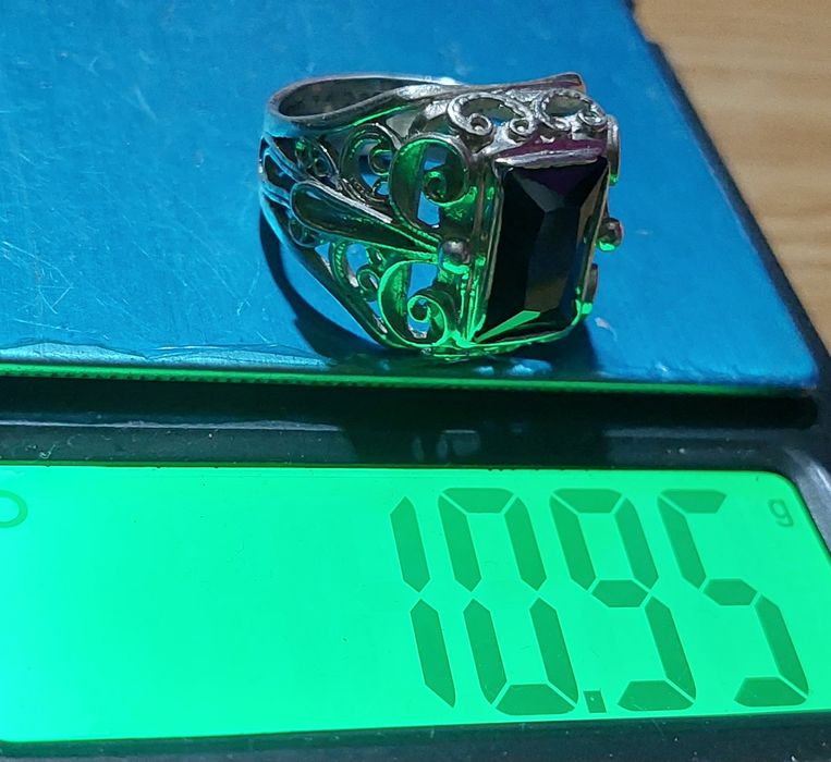 Кольца мужские разные новые. Серебро 925 пробы. Цена за 1 грамм