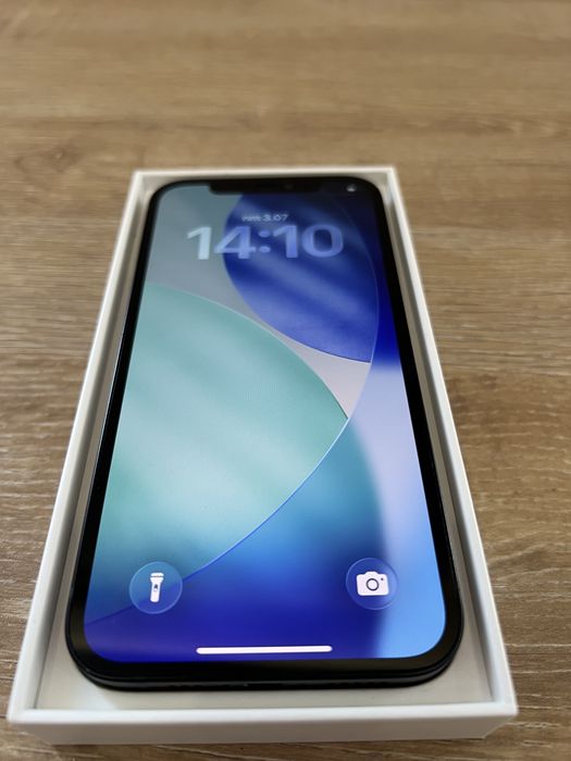 iPhone 12 256GB Черен