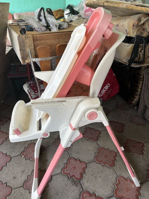 Коляска и стул для кормления