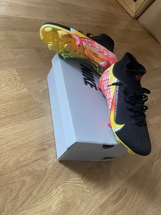 Nike Mercurial (Vini FLY)