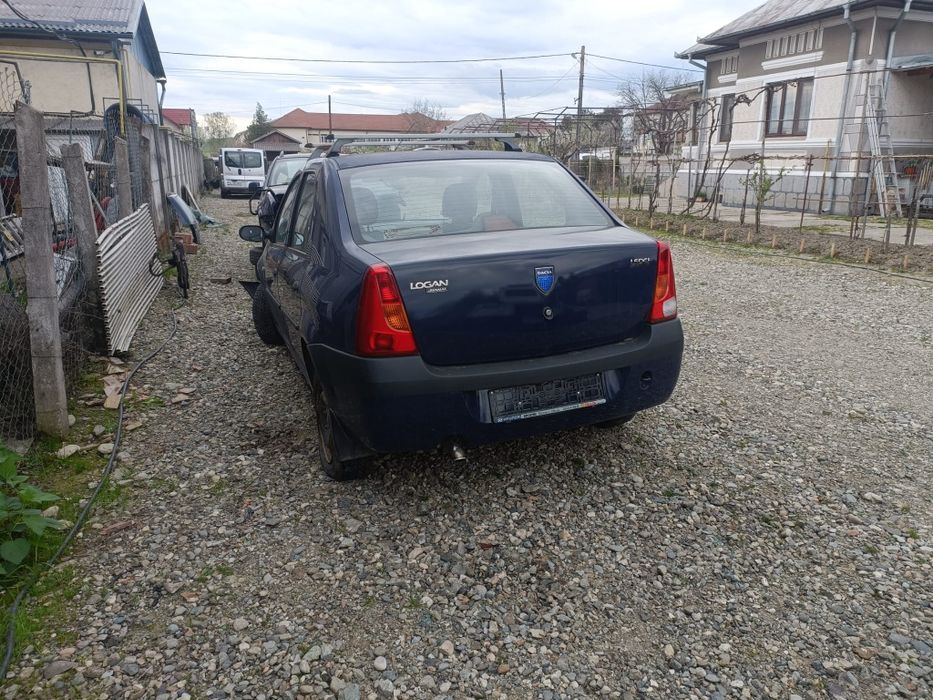 Usa stanga spate dacia logan berlina an 2008