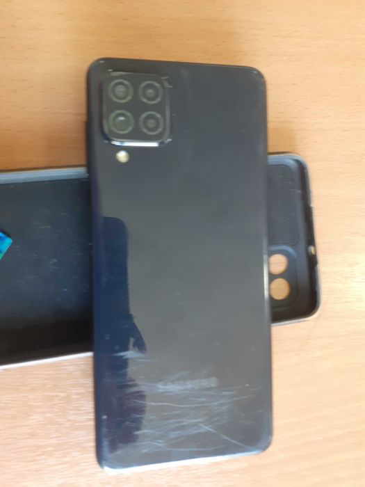 Телефон Samsung A22