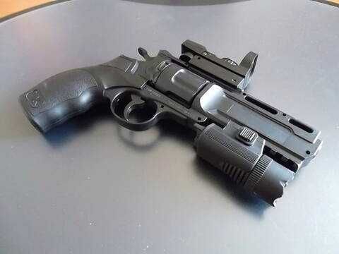 RARITATE-Pistol Airsoft HDR50 23J (SUPERB!) co2 Modificat PUTERNIC