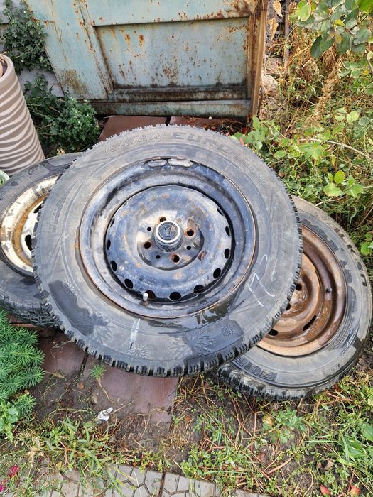 Шины  авто 155/13