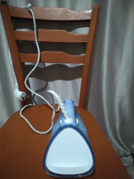 Продам утюг Phillips