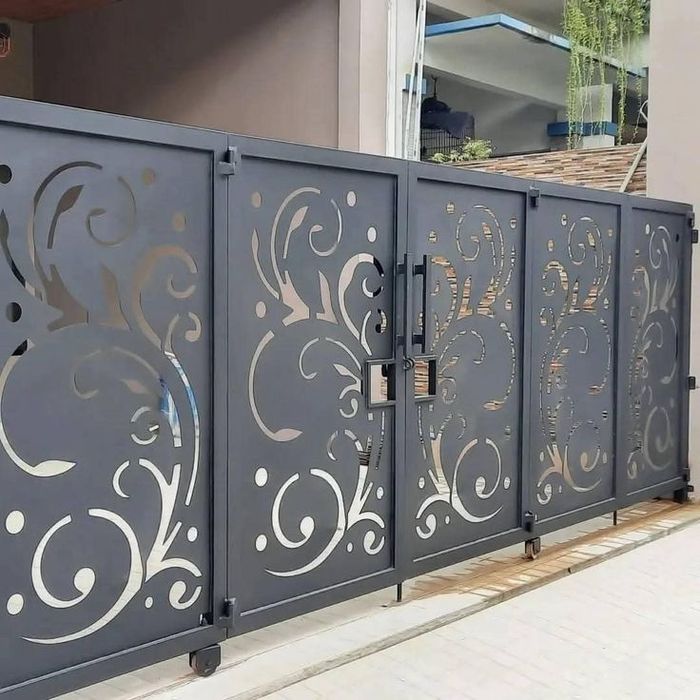 Garduri decupate CNC