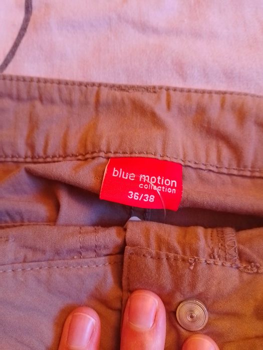 Къса пола кафяво бежова