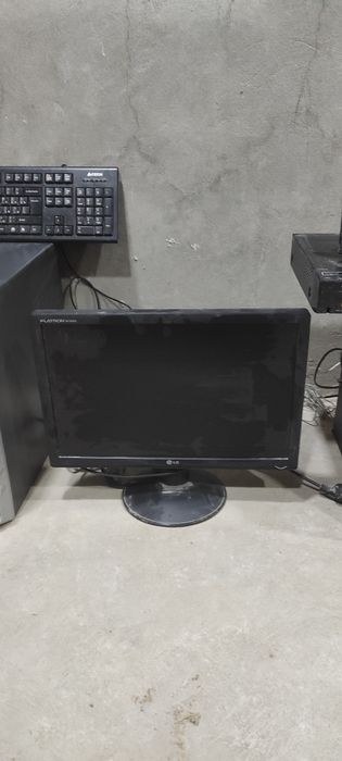 Sotiladi kampyuter,kalonkala