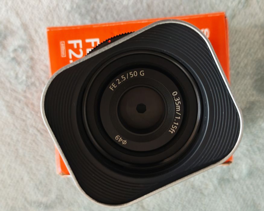 обектив Sony FE 50mm f/2.5 G
