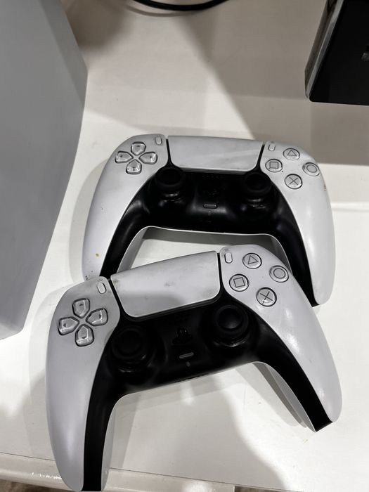 Продоется ps5 fat в новом стостоянии