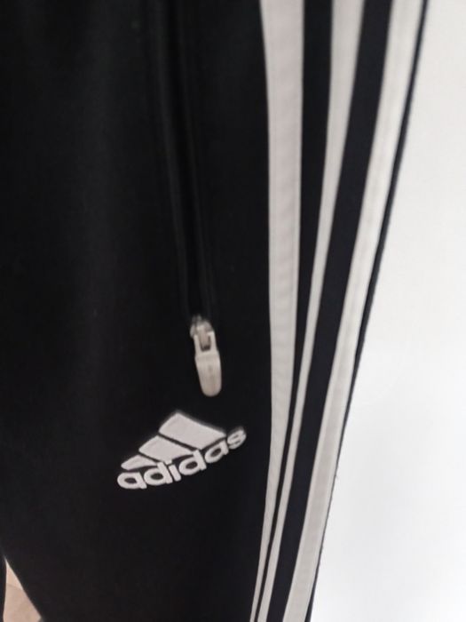 Vând pantaloni pt bărbați