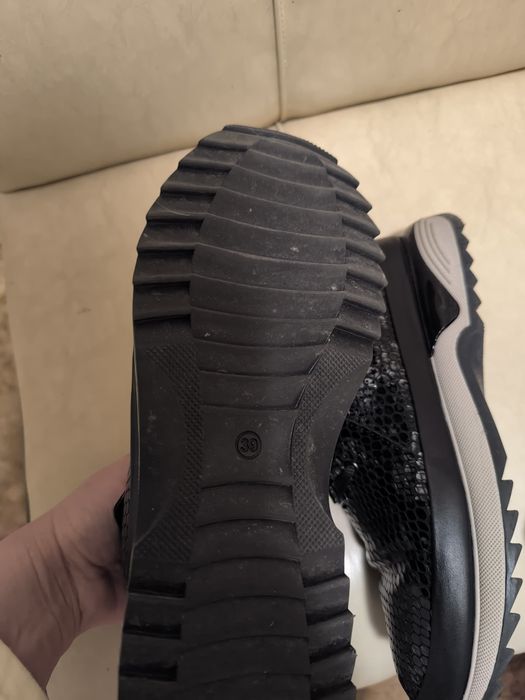 Естествена кожа 39 номер