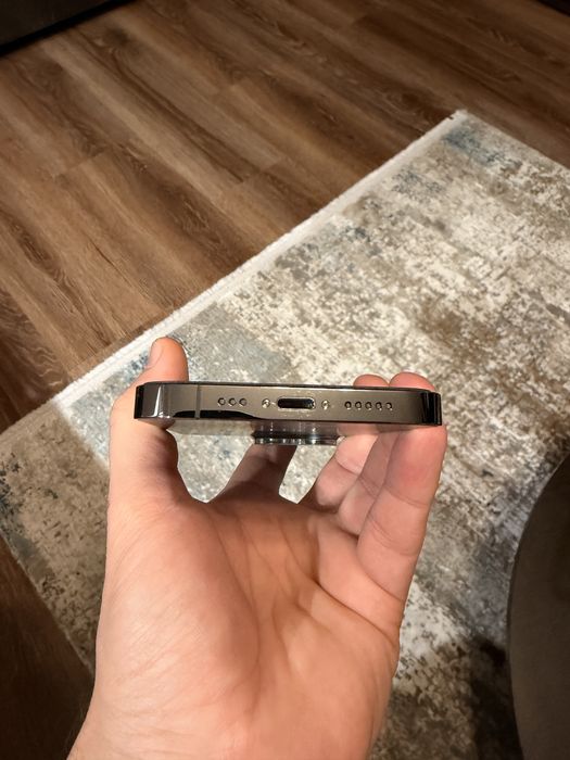 iPhone 13 Pro 256 Gb /Graphite/ Neverlock la cutie cu accesorii