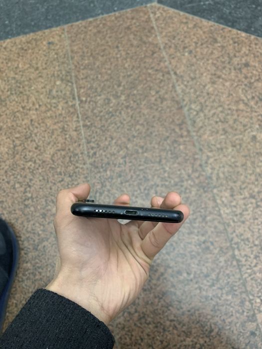 Iphone xr hotirasi 64
