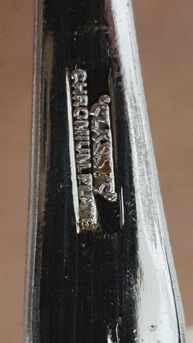 Посребрен к-т,антикварни предмети от Италия.