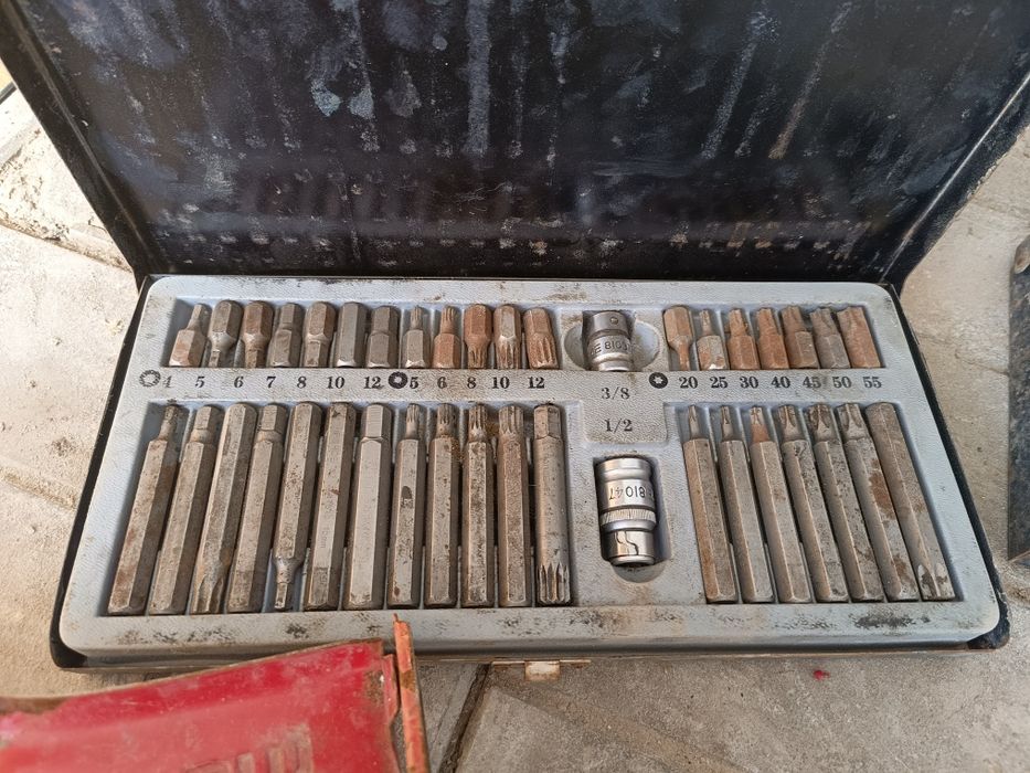 Инструменты для мастерской