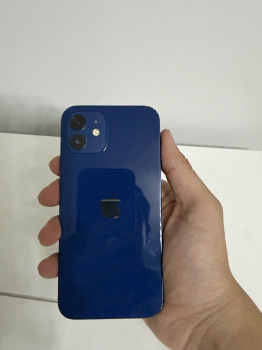 Iphone 12 64гб.