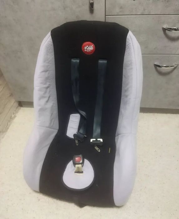 Продам детские автокресла.