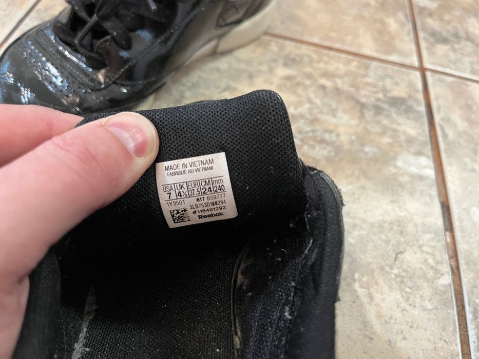 Adidași Reebok Classic Leather din piele naturală, mărimea 42.5