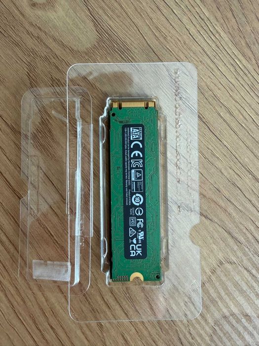 Memorie SSD Western Digital PCE-I 4.0 & SSD Samsung EVO 860 SATA III