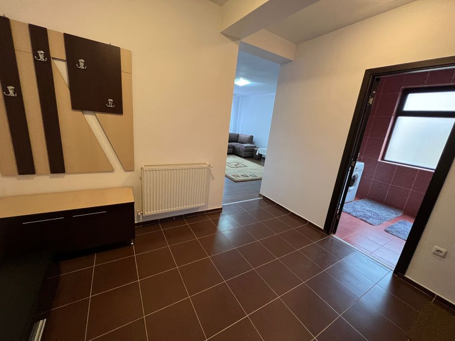 Inchiriez apartament 2 camere decomandat Semicentral zona Unirii / Pta de vechituri