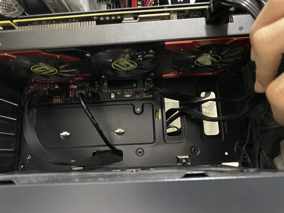 Видеокарта GTX1080 8GB на пломбе