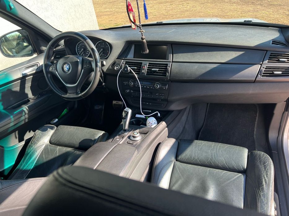 BMW X5 E70 xDrive30d • 3.0 Diesel • Automat • Panoramic
