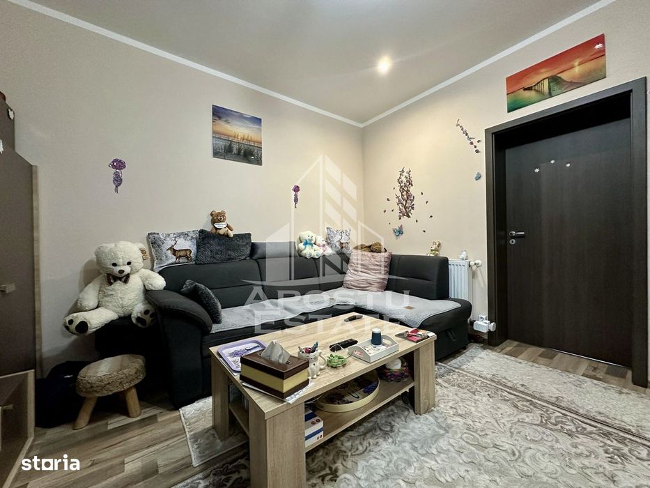Apartament cu 3 camere mobilat si utilat la parter in Giroc la asfalt — fotografia 3