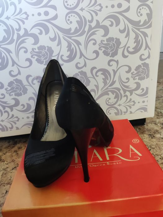 Дамски официални обувки на ток