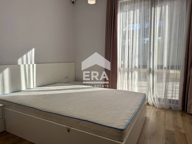 Дава се под наем Тристаен апартамент в Варна, Бриз - 116 кв.м за 747.66 € - Снимка #6