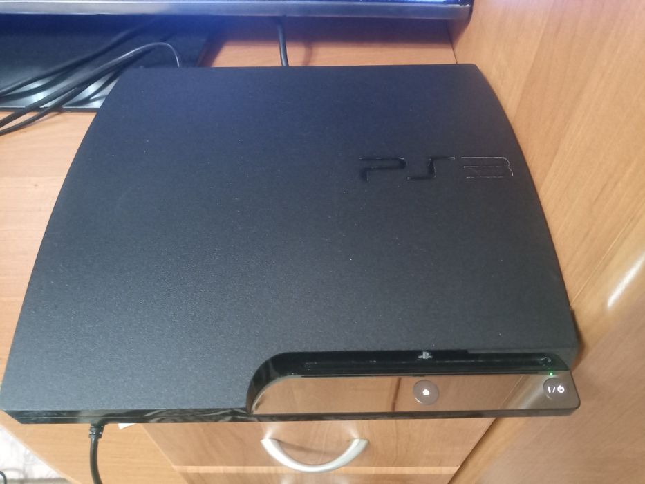 Продам sony playstation 3