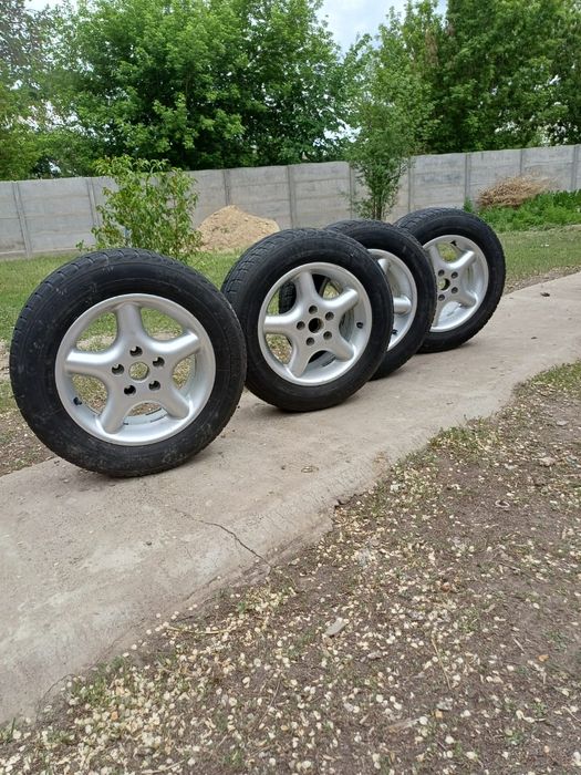 Диски R15 с покрышками для ауди