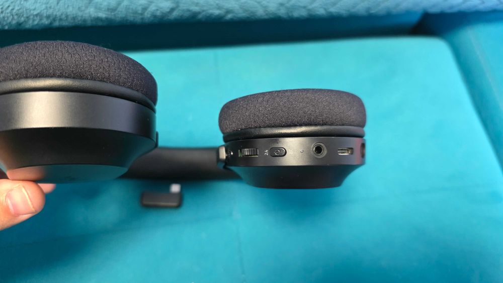 Vand Casti Razer Barracuda X