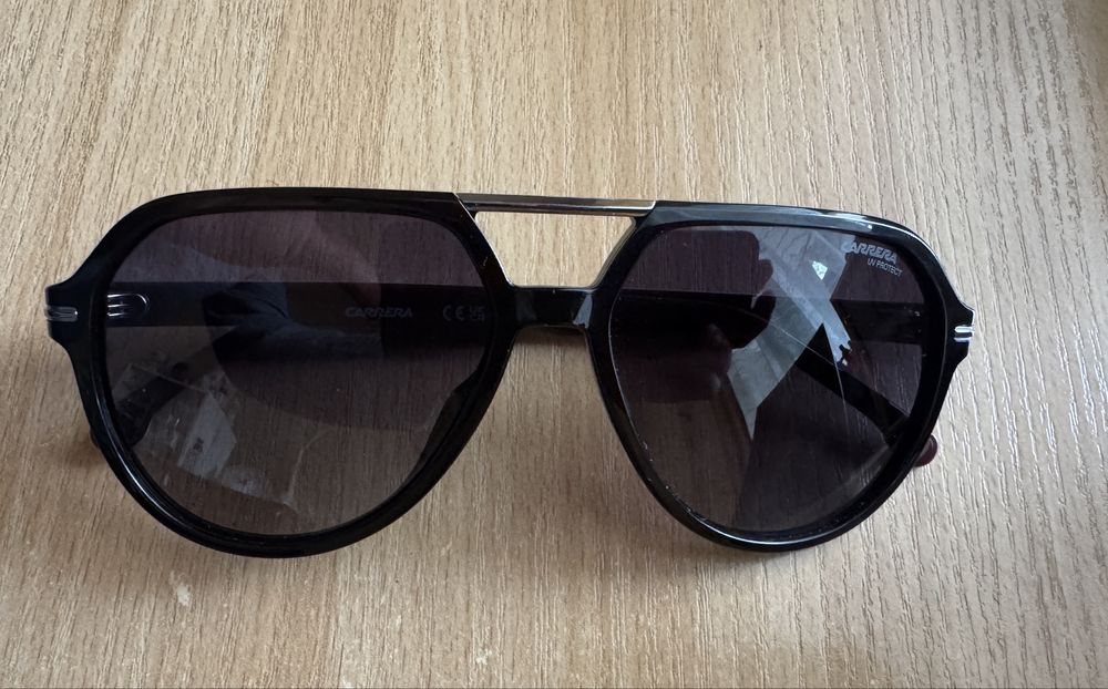 Слънчеви очила Carrera