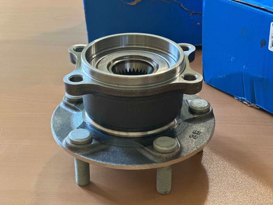 2 броя комплекта лагери за колело SKF VKBA 7652 - нови