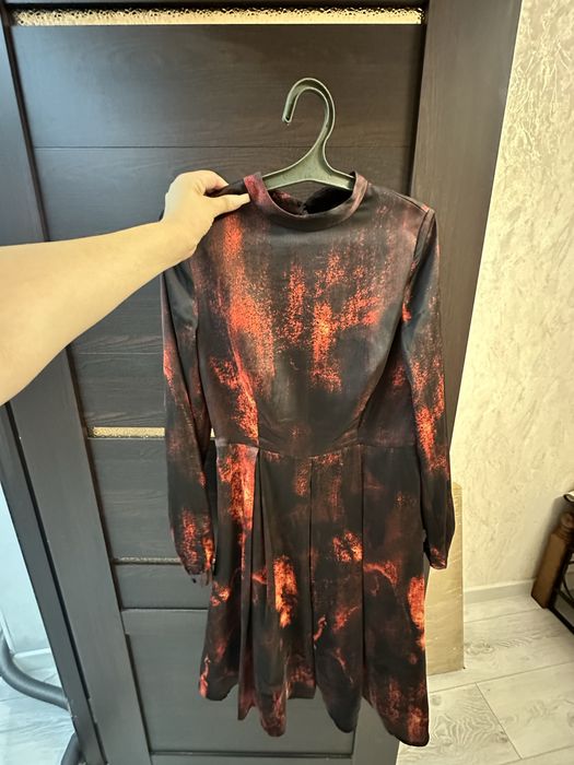 Продаю платье, красивое и легкое