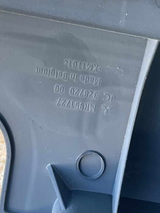 Plansa Bord Mitsubishi Colt Vi Z3_A, Z2_A 2002 - 2012 Mr951727